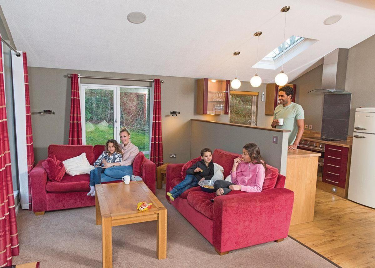 Hoburne Naish Hotel Highcliffe Buitenkant foto